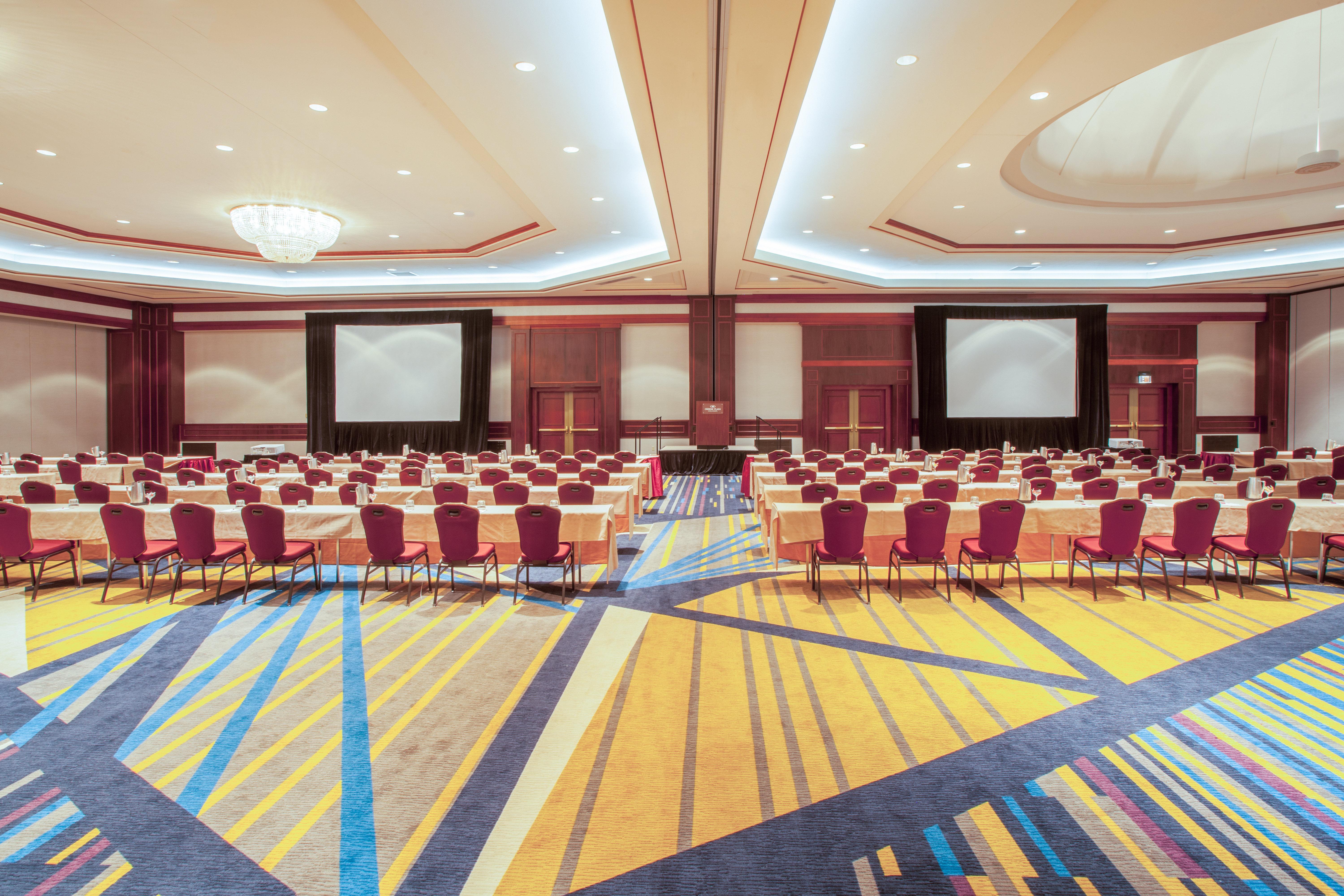 Crowne Plaza Springfield Convention Center By Ihg Exterior foto